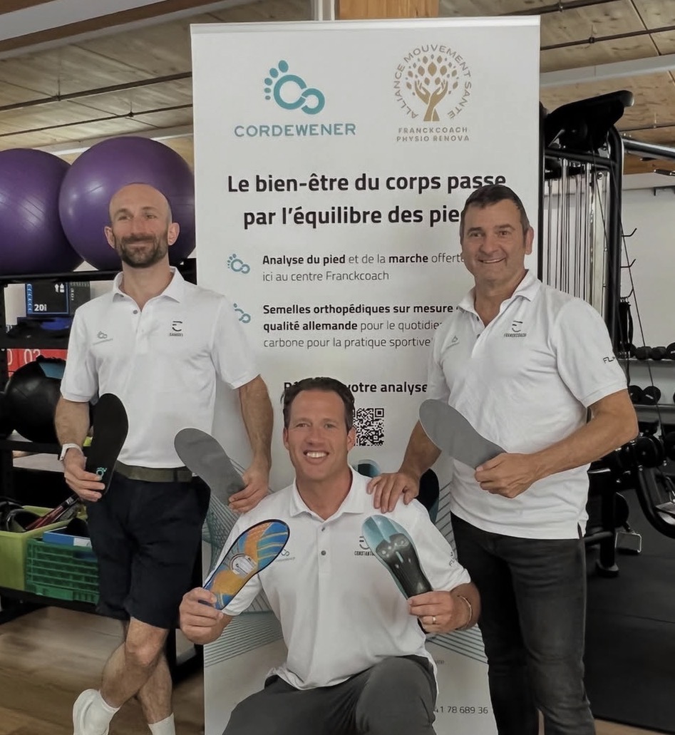 L'équipe Cordewener dans le store à Bienne